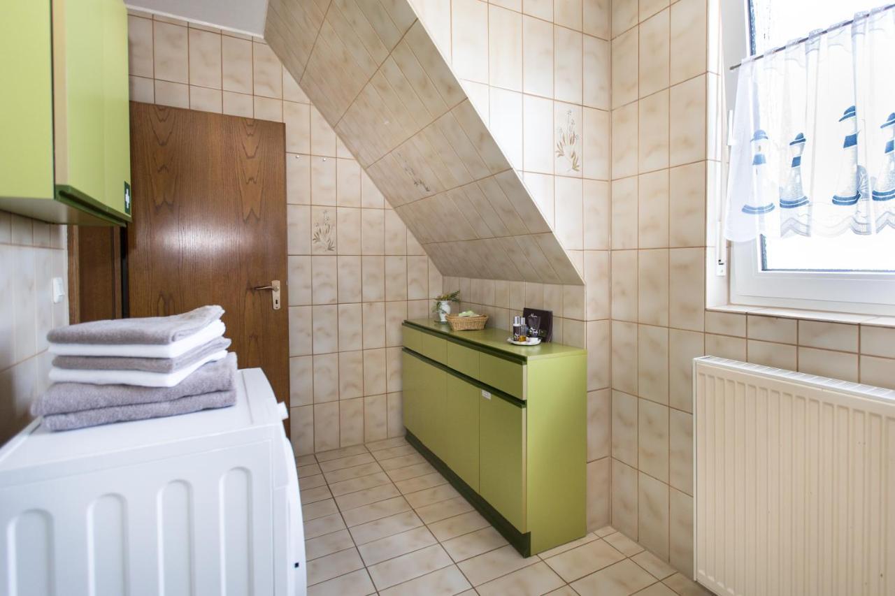 Casa Felicitas - Ferienwohnung & Studio Möhnesee Esterno foto