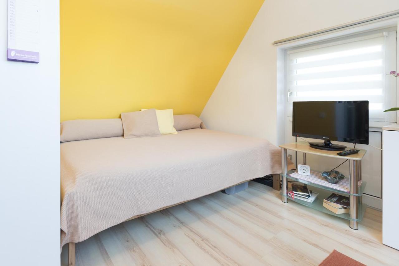 Casa Felicitas - Ferienwohnung & Studio Möhnesee Esterno foto